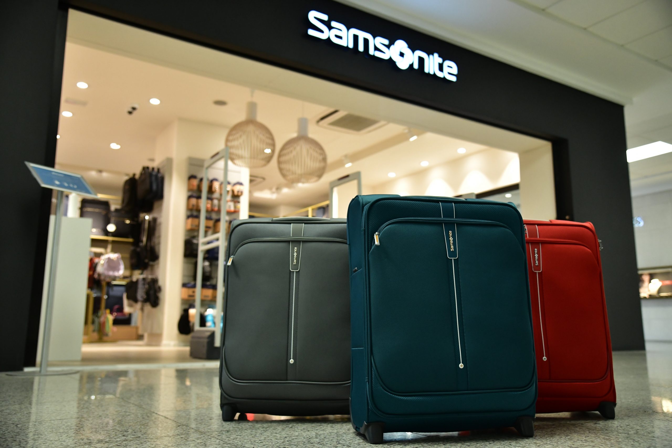 Thumbnail for Top Tips for Choosing Luggage